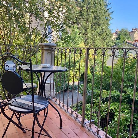 La Casa Di Mat Charme&Relax Apartment Bergamo Bagian luar foto
